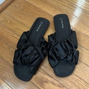 Amazon the drop scrunchie flats size 10 hardly worn